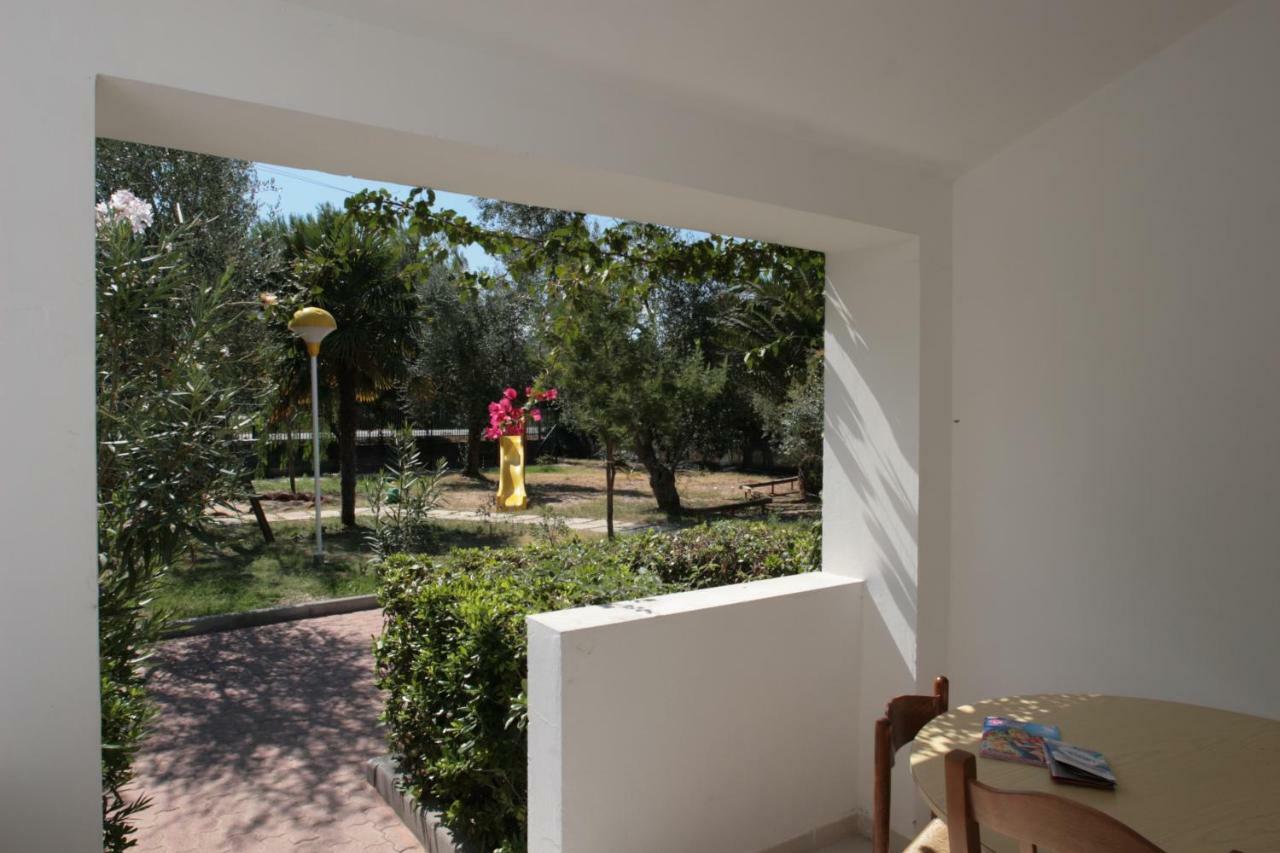 Villaggio Turistico Residence Delfino Vieste Exterior photo